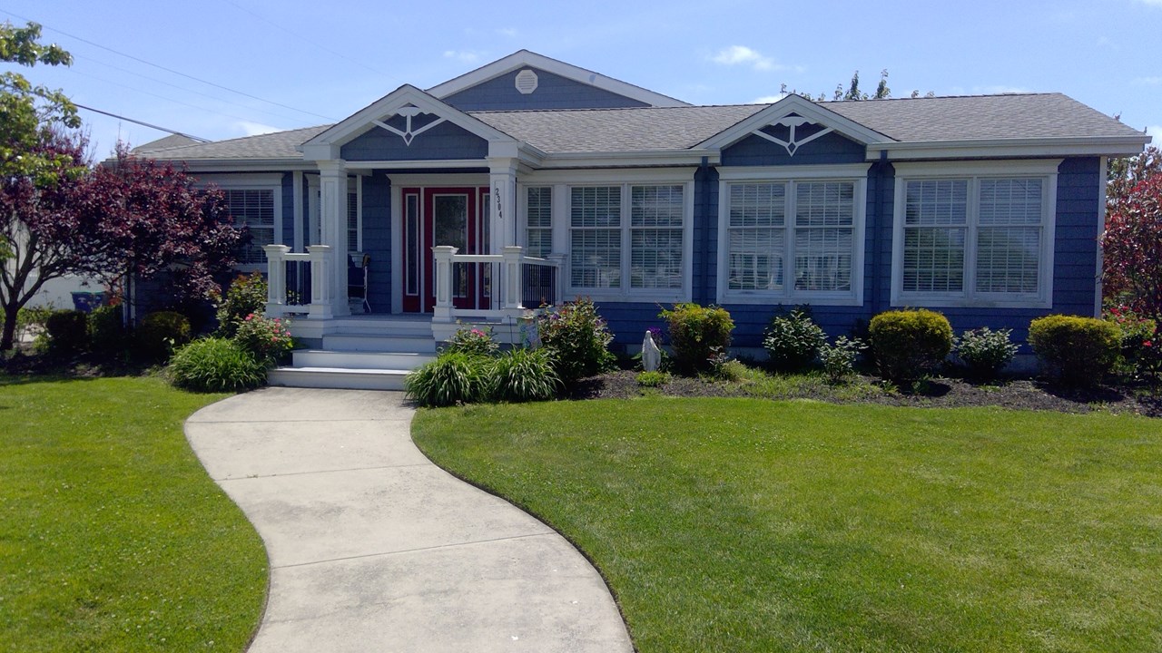 2304 Ocean Ave